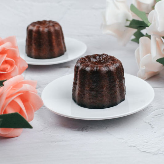 Canelés bordelais recette traditionnelle | Un voyage gourmand au cœur de la tradition - Calendrier de l’Avent 2024 Gourmand - Jours 15 ! 🍮 - GourmandiseCreatives