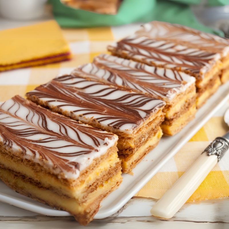 Recette millefeuille pâtisserie classique | La Pâtisserie Élégante par Excellence - Calendrier de l’Avent 2024 Gourmand - Jours 8 ! 🥮 - GourmandiseCreatives